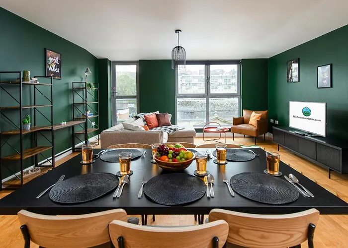 Διαμέρισμα Central-3bedroom-2bath-parking-by Fabaccommodation *